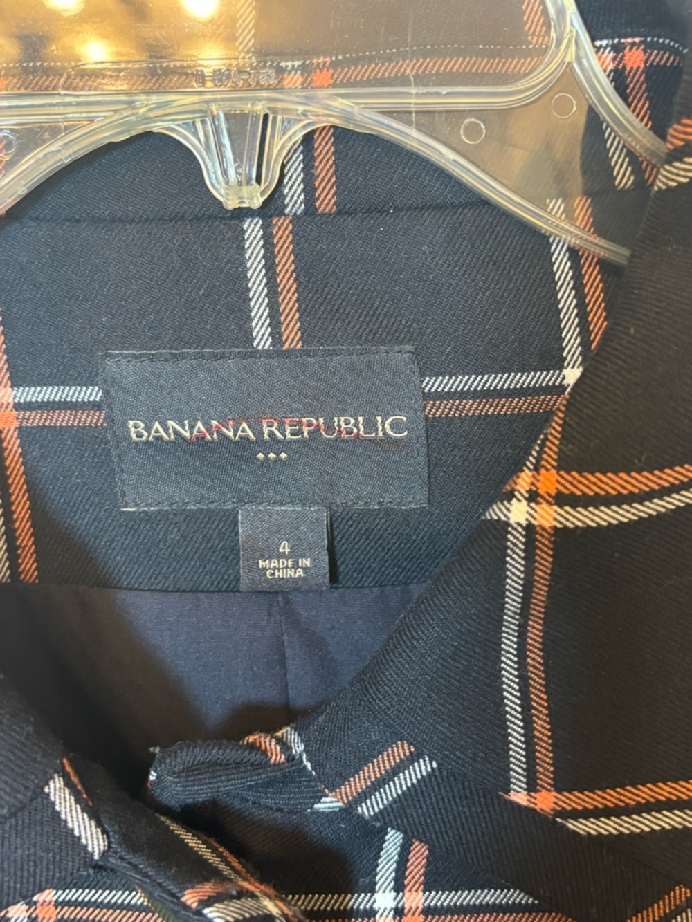 Banana Republic chic Navy Plaid Cropped Button blazer - Picture 3 of 7